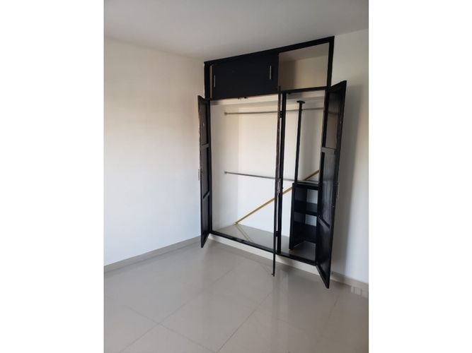 Edificio en venta en San Fernando Nuevo, Cali, 151 m² · foto 13 de 24