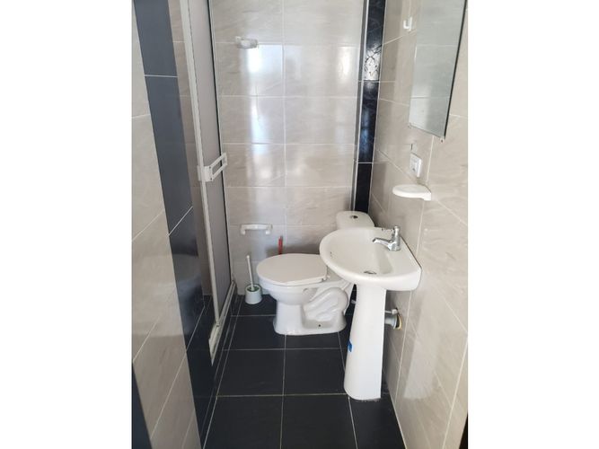 Edificio en venta en San Fernando Nuevo, Cali, 151 m² · foto 18 de 24