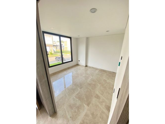Casa de 6 alcobas en venta en Las Mercedes, Jamundí, 360 m² · foto 10 de 24