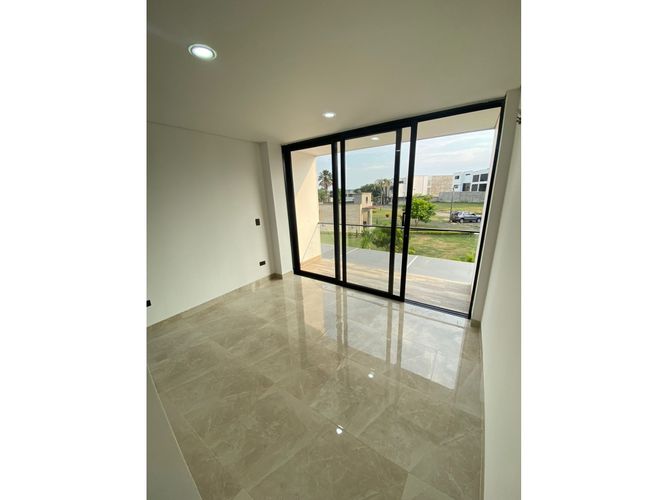 Casa de 6 alcobas en venta en Las Mercedes, Jamundí, 360 m² · foto 17 de 24