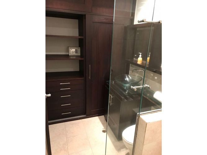 Casa de 12 alcobas en venta en Pampa Linda, Cali, 282 m² · foto 20 de 21