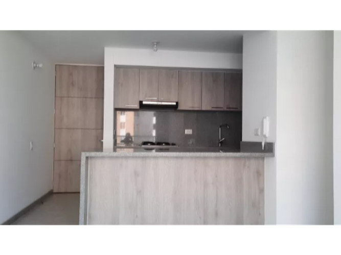 Apartamento de 3 alcobas en venta en Bochalema, Cali, 78 m² · foto 2 de 13