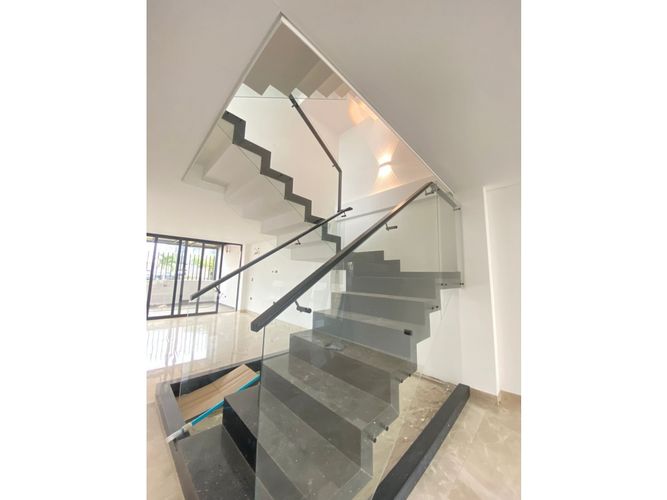 Casa de 6 alcobas en venta en Las Mercedes, Jamundí, 360 m² · foto 24 de 24