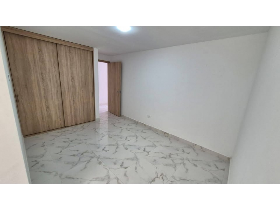 Apartamento en venta en Vipasa, Cali · foto 7 de 11