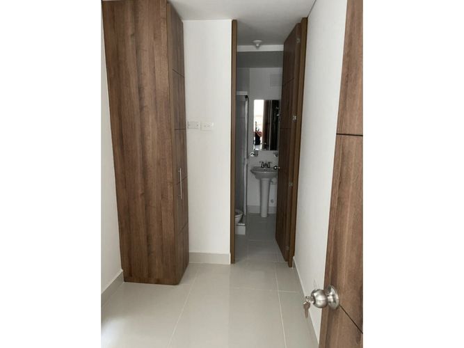 Apartamento de 3 alcobas en venta en Ciudad Jardin, Cali, 147 m² · foto 6 de 8