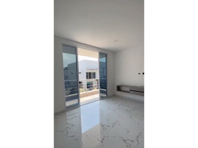 Casa de 6 alcobas en venta en Las Mercedes, Jamundí, 460 m² · foto 12 de 16