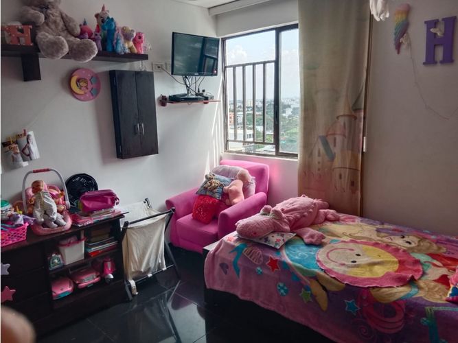Apartamento en venta en Los Cambulos, Cali · foto 11 de 16