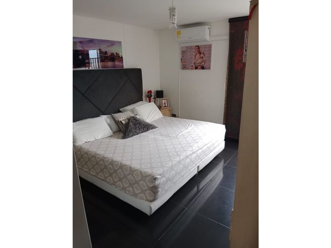 Apartamento en venta en Los Cambulos, Cali · foto 14 de 16
