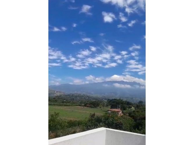 Casa de 4 alcobas en venta en Las Mercedes, Jamundí, 388 m² · foto 17 de 17