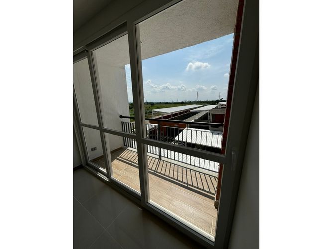 Apartamento de 3 alcobas en venta en Bochalema, Cali, 76 m² · foto 6 de 8