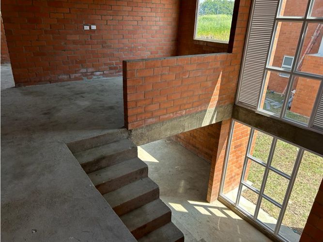 Casa de 4 alcobas en venta en La Morada, Jamundí, 175 m² · foto 4 de 10