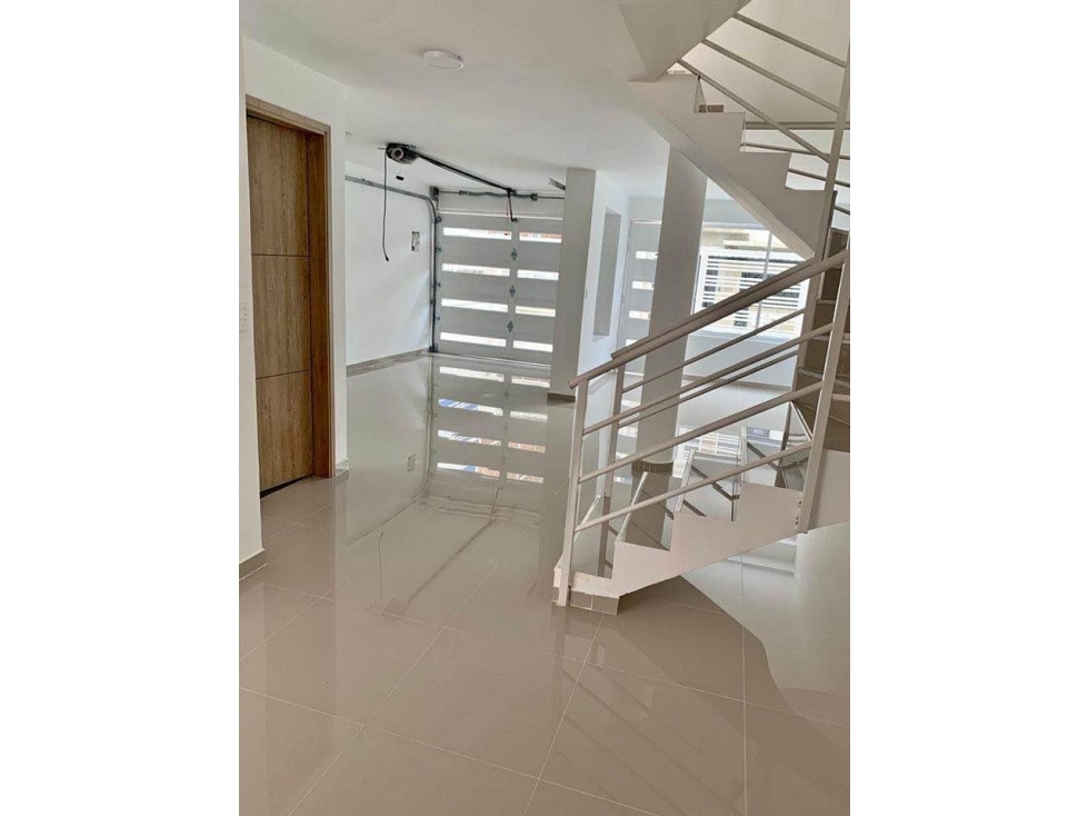 Casa en Venta en Ciudad 2000, Cali