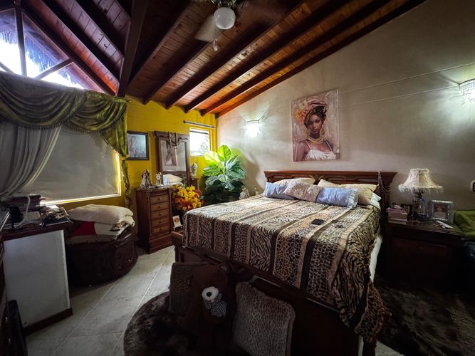 Casa de 4 alcobas en venta en La Mota, Medellín, 190 m² · foto 14 de 22