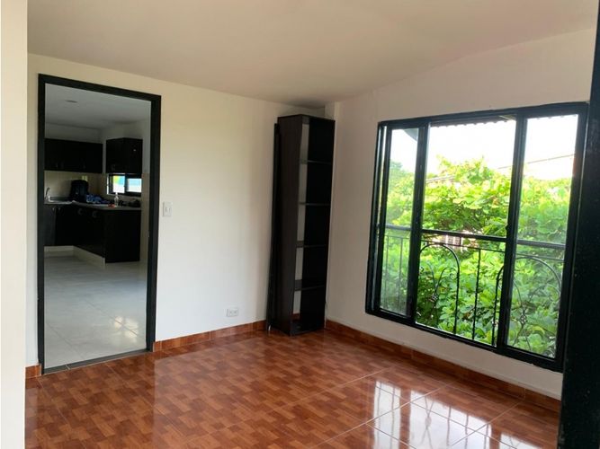 Casa de 9 alcobas en venta en Caney, Cali, 320 m² · foto 8 de 24