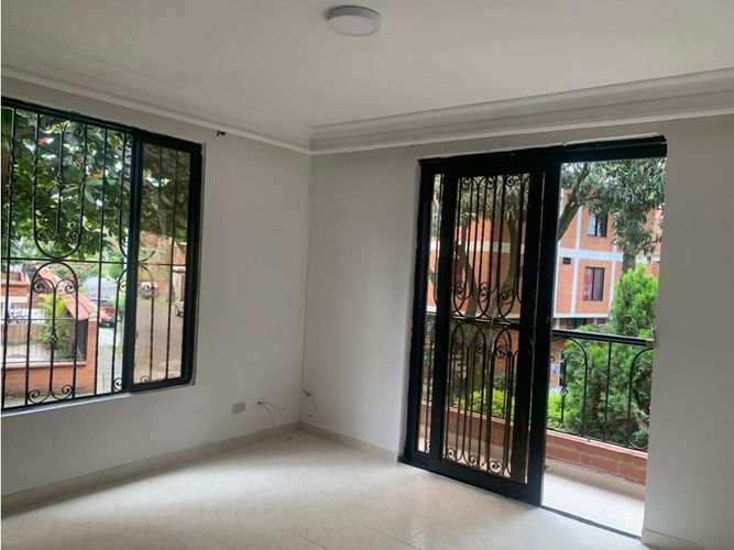 Casa de 9 alcobas en venta en Caney, Cali, 320 m² · foto 10 de 24