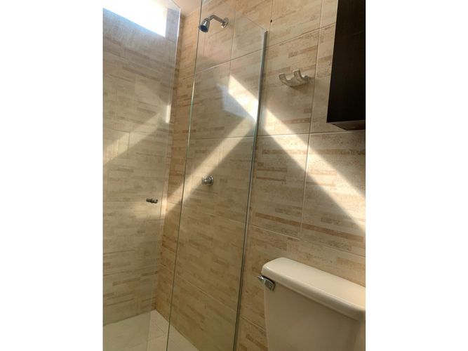 Casa de 9 alcobas en venta en Caney, Cali, 320 m² · foto 21 de 24
