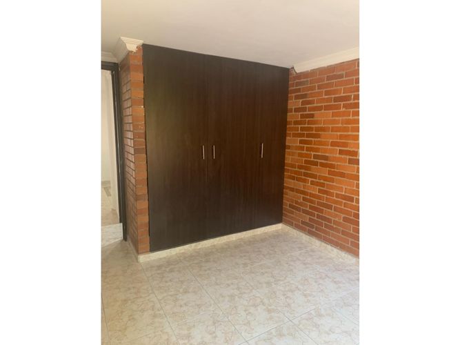 Casa de 9 alcobas en venta en Caney, Cali, 320 m² · foto 22 de 24