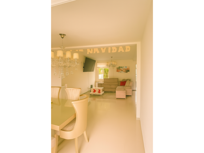 Casa de 4 alcobas en venta en El Castillo, Jamundí, 137 m² · foto 3 de 15