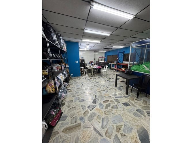 Casa de 7 alcobas en venta en Obrero, Cali, 676 m² · foto 7 de 24