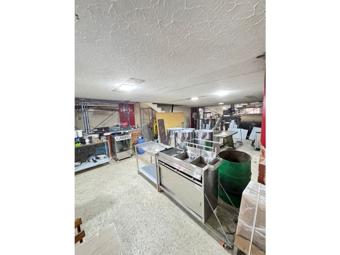 Casa de 7 alcobas en venta en Obrero, Cali, 676 m² · foto 18 de 24
