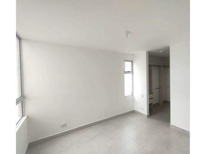 Apartamento de 2 alcobas en venta en Ciudad Country, Jamundí, 76 m² · foto 4 de 8