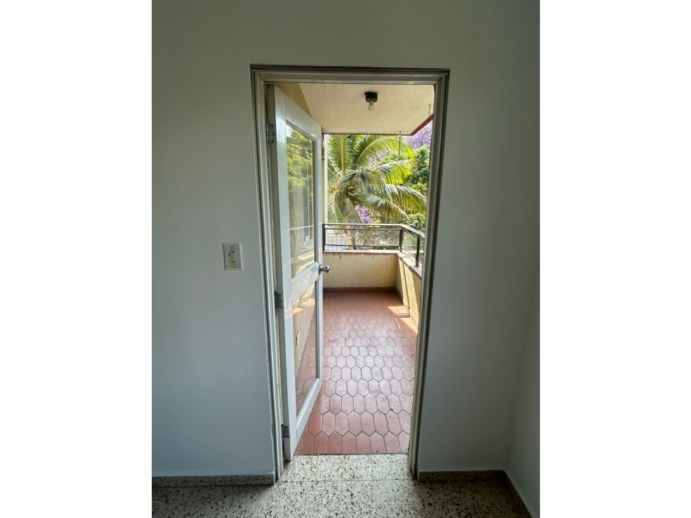 Apartamento en venta en Valle Del Lili, Cali · foto 2 de 11