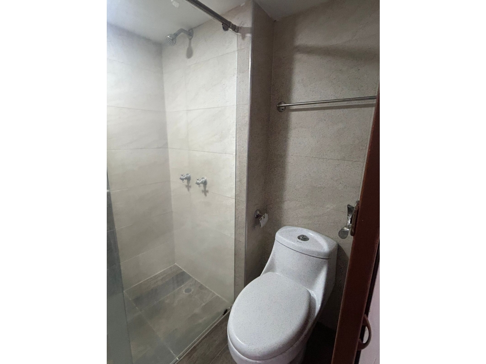 Apartamento en venta en Valle Del Lili, Cali · foto 9 de 11