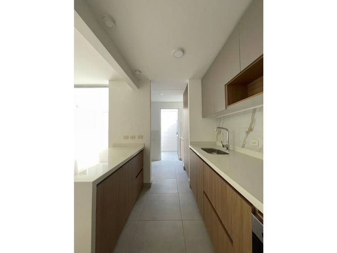 Casa de 3 alcobas en venta en Ciudad Country, Jamundí, 102 m² · foto 3 de 10
