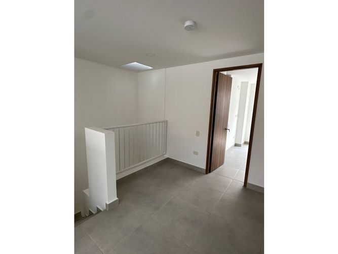 Casa de 3 alcobas en venta en Ciudad Country, Jamundí, 102 m² · foto 6 de 10