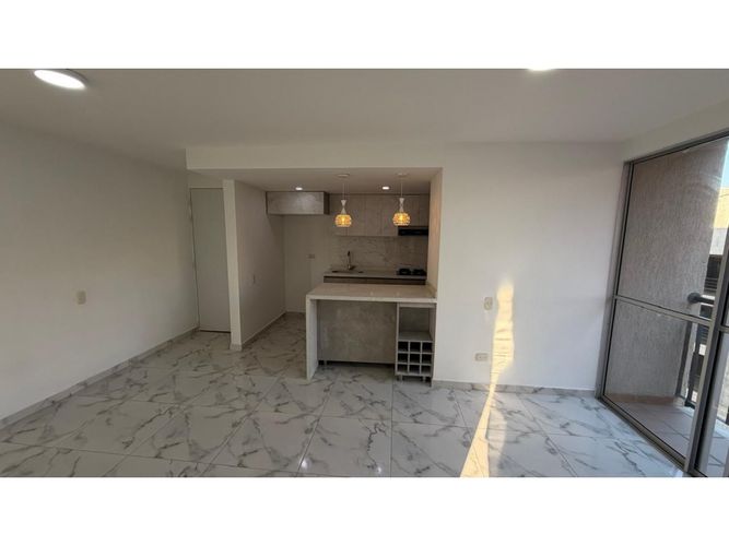 Apartamento en venta en Ciudad Melendez, Cali · foto 2 de 13