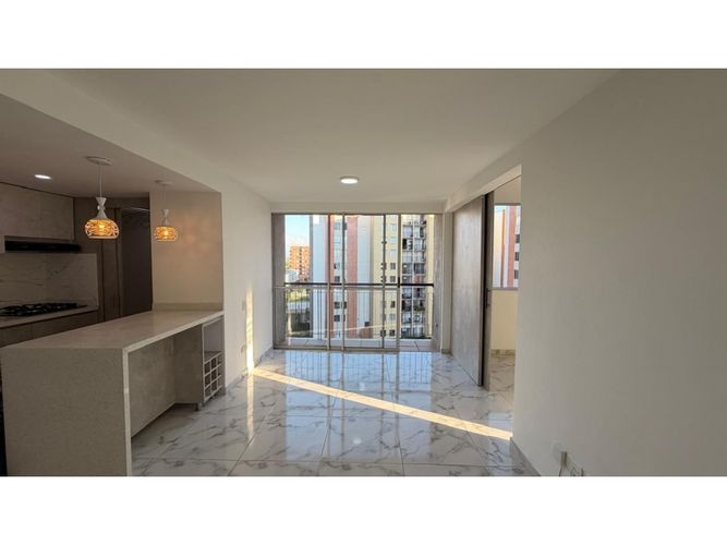 Apartamento en venta en Ciudad Melendez, Cali · foto 3 de 13