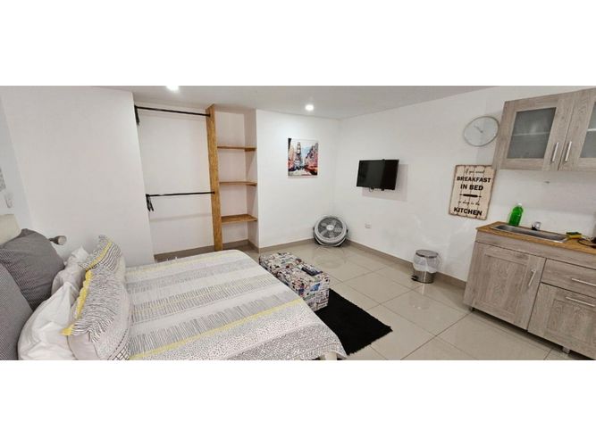 Edificio en venta en Santa Teresita, Cali, 1210 m² · foto 7 de 24
