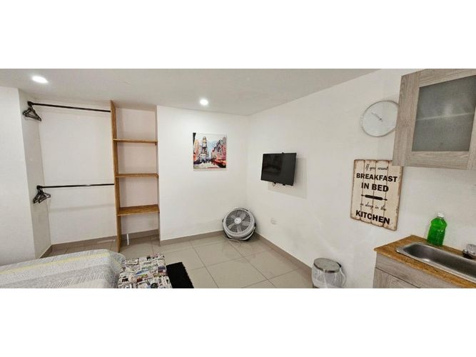 Edificio en venta en Santa Teresita, Cali, 1210 m² · foto 10 de 24