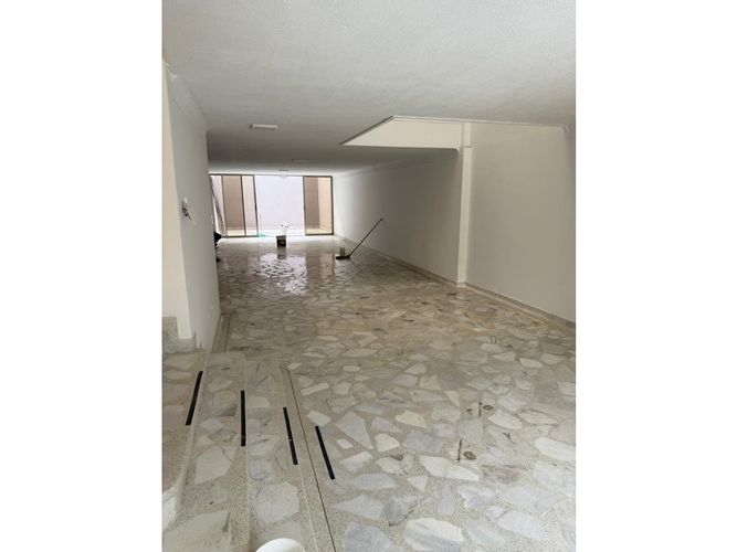 Casa de 5 alcobas en venta en El Ingenio, Cali, 520 m² · foto 5 de 22