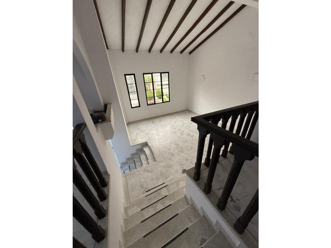 Casa de 5 alcobas en venta en El Ingenio, Cali, 520 m² · foto 8 de 22