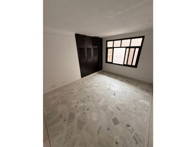 Casa de 5 alcobas en venta en El Ingenio, Cali, 520 m² · foto 13 de 22