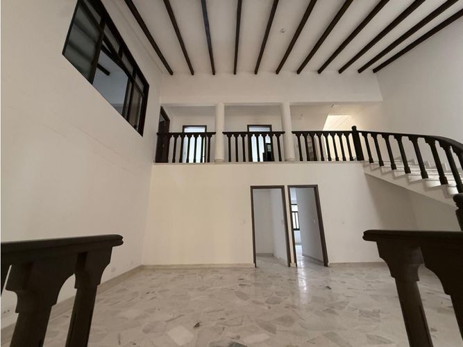 Casa de 5 alcobas en venta en El Ingenio, Cali, 520 m² · foto 17 de 22