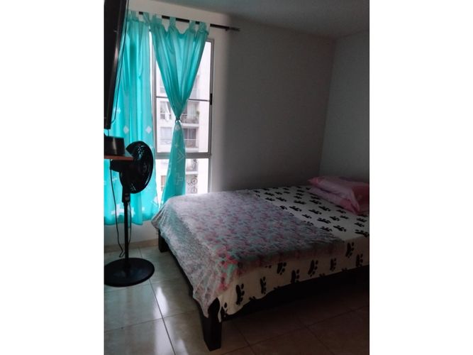 Apartamento de 2 alcobas en venta en Cr. Los Naranjos, Jamundí, 62 m² · foto 4 de 17