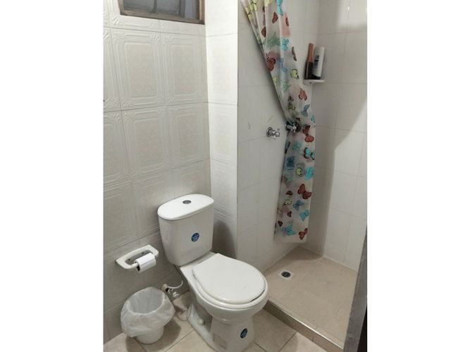 Apartamento de 2 alcobas en venta en Cr. Los Naranjos, Jamundí, 62 m² · foto 9 de 17