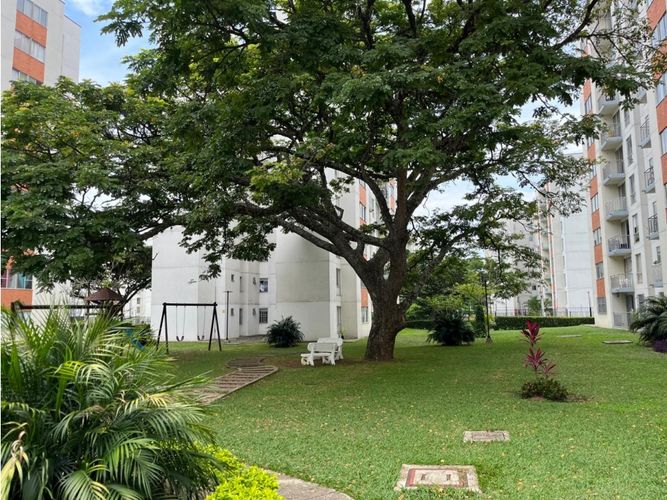Apartamento de 2 alcobas en venta en Cr. Los Naranjos, Jamundí, 62 m² · foto 16 de 17
