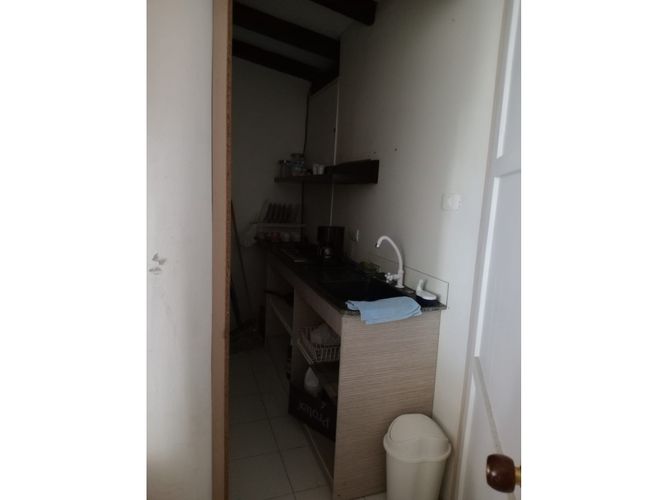 Bodega en venta en Los Cambulos, Cali, 300 m² · foto 18 de 18