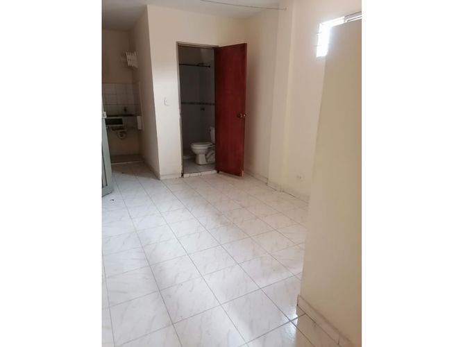 Casa de 18 alcobas en venta en Belalcazar, Cali, 766 m² · foto 6 de 10