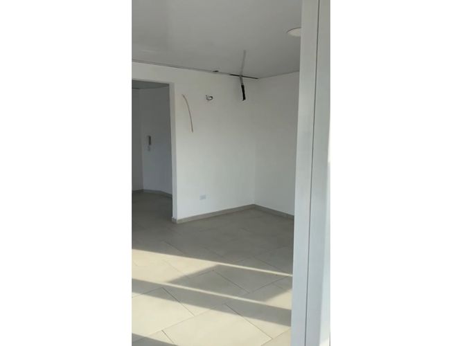 Edificio en venta en San Fernando Nuevo, Cali, 727 m² · foto 10 de 16