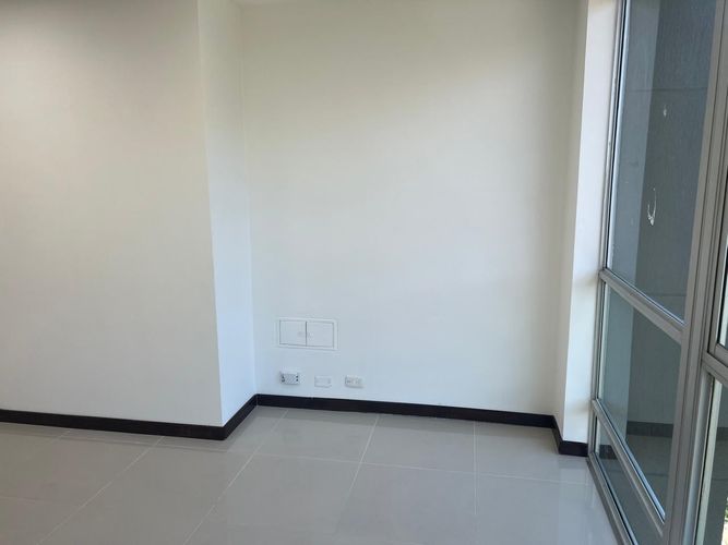 Oficina en arriendo en Los Naranjos, Medellín, 34 m² · foto 9 de 15