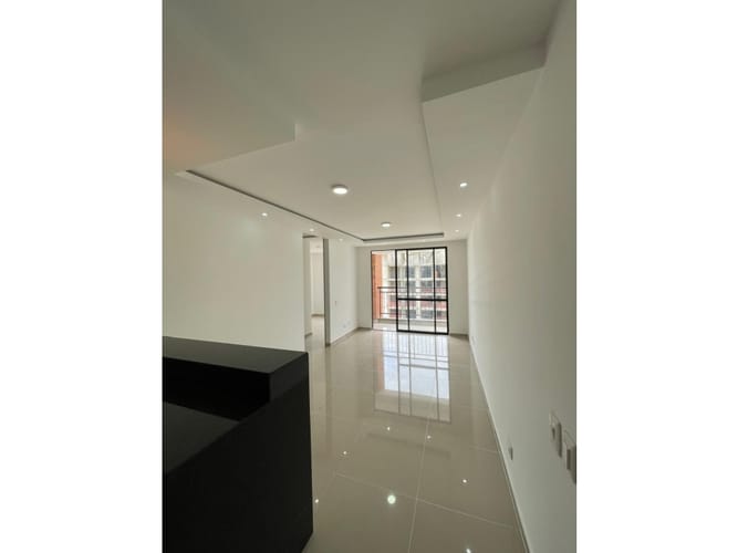 Apartamento de 2 alcobas en venta en Parque Natura, Jamundí, 56 m² · foto 4 de 23