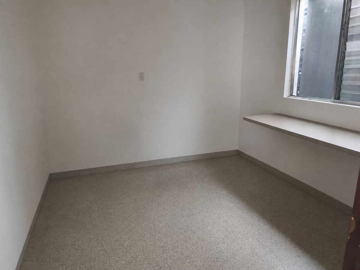 5BR House in Calasanz (198 m²) - 4