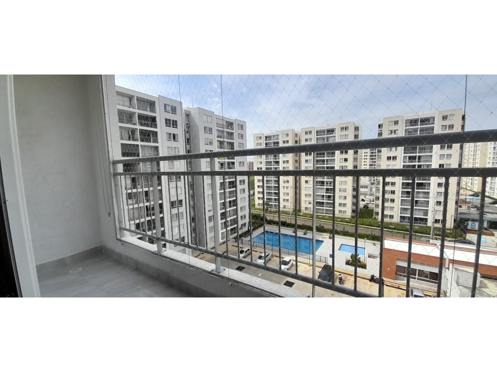Apartamento en venta en Valle Del Lili, Cali · foto 7 de 17