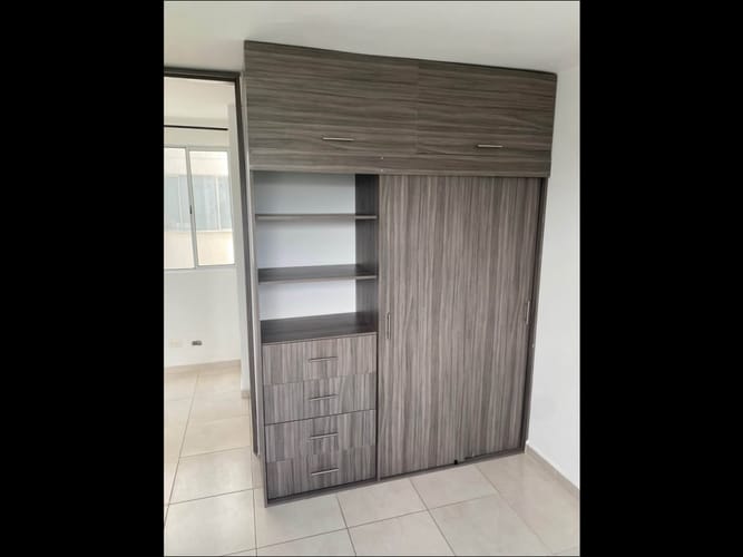 Apartamento de 2 alcobas en venta en Cr. Los Naranjos, Jamundí, 62 m² · foto 7 de 19
