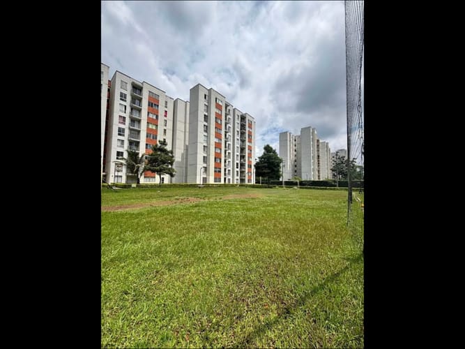 Apartamento de 2 alcobas en venta en Cr. Los Naranjos, Jamundí, 62 m² · foto 18 de 19