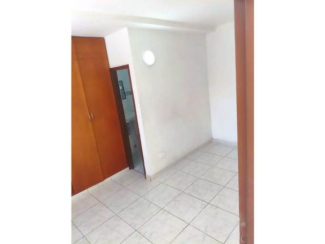 Apartamento de 4 alcobas en venta en El Lido, Cali, 210 m² · foto 14 de 24